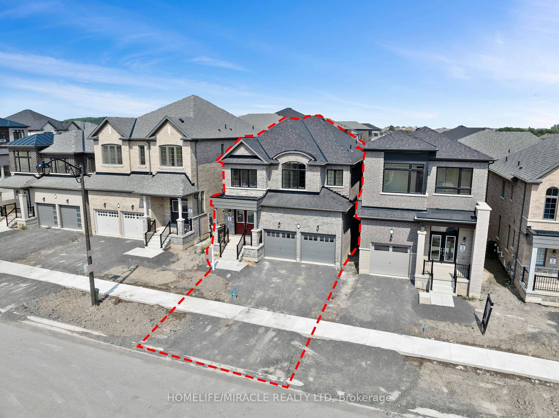 Newly Built Only 1 Year Old Brick Home, Location !