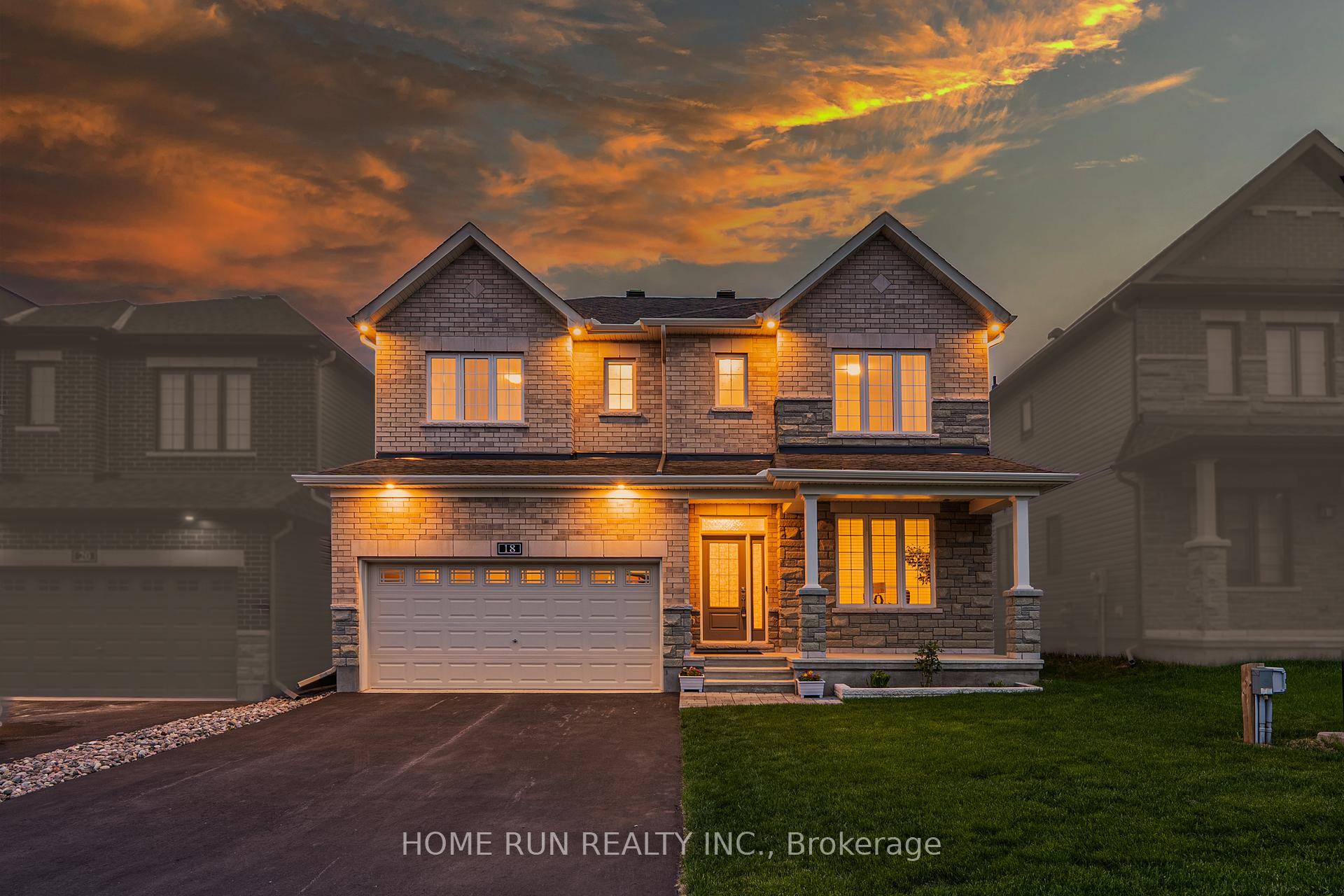 Spectacular Minto Frontenac model in the growing community of Quinns Pointe in Barrhaven !