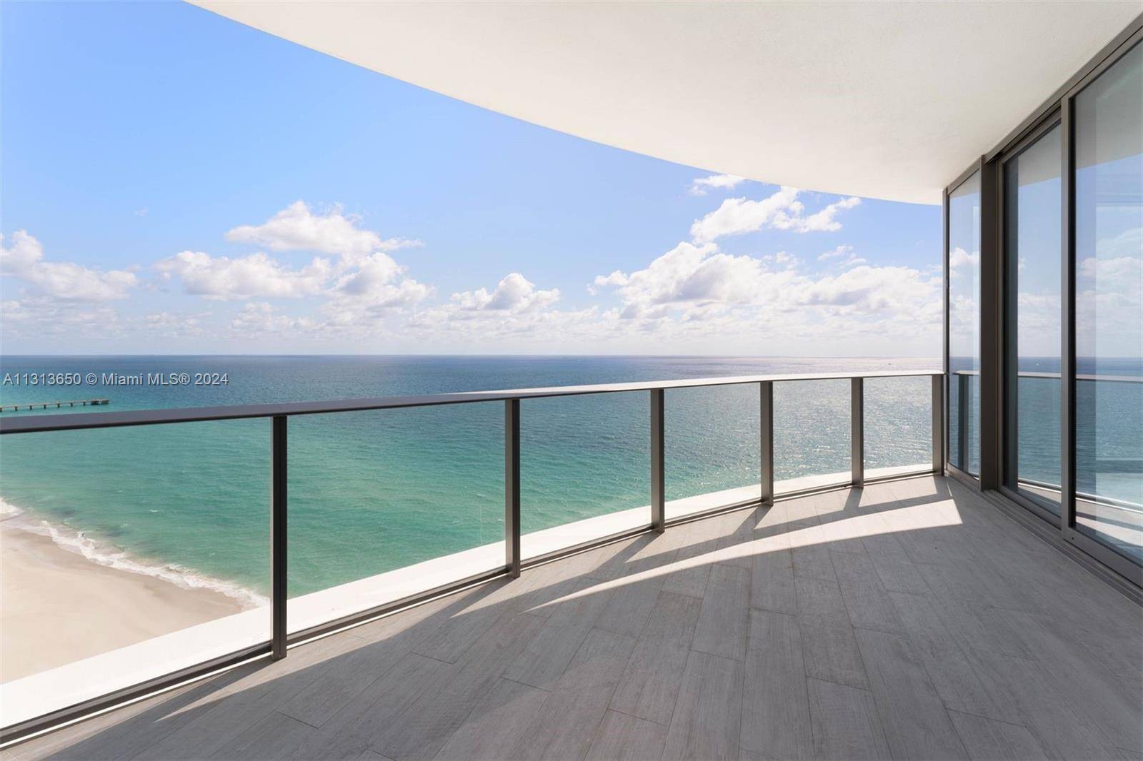 Beautiful 3 Bed plus Den in The Ritz Carlton Residences in Sunny Isles Beach.