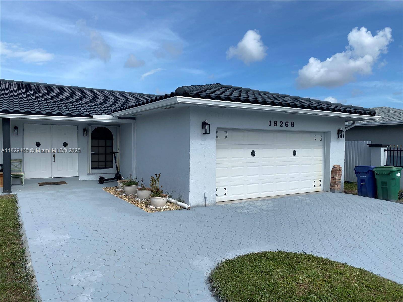 PRICE REDUCTION ! ! ! MOTIVATED SELLER.