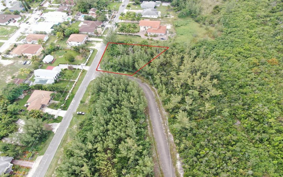 4 CORAL HARBOUR WATERWAYS Land New-Providence
