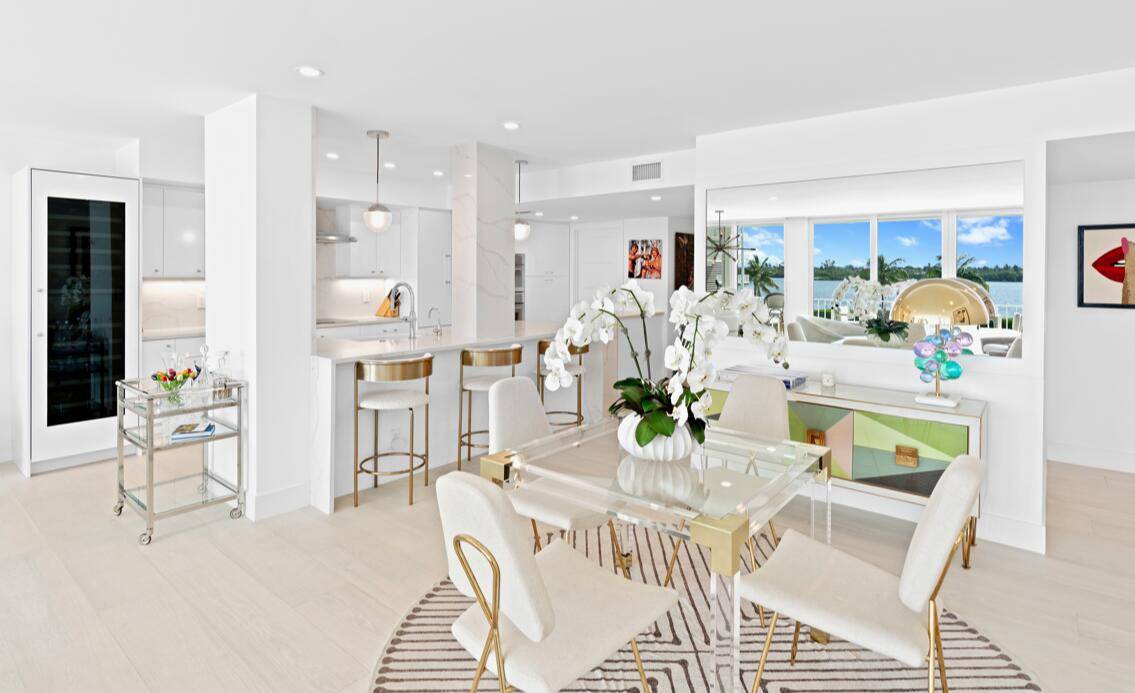 BRAND NEW MODERN RENOVATION !