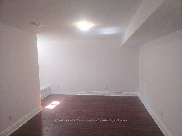 Bright Walk Up Basement in Upscale amp ; quiet Neighborhood.