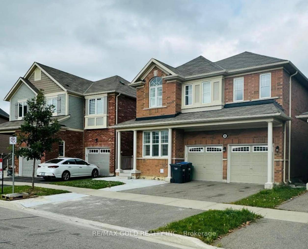 Spacious 5 bedroom detached home for lease with a functional layout and plenty of natural light.