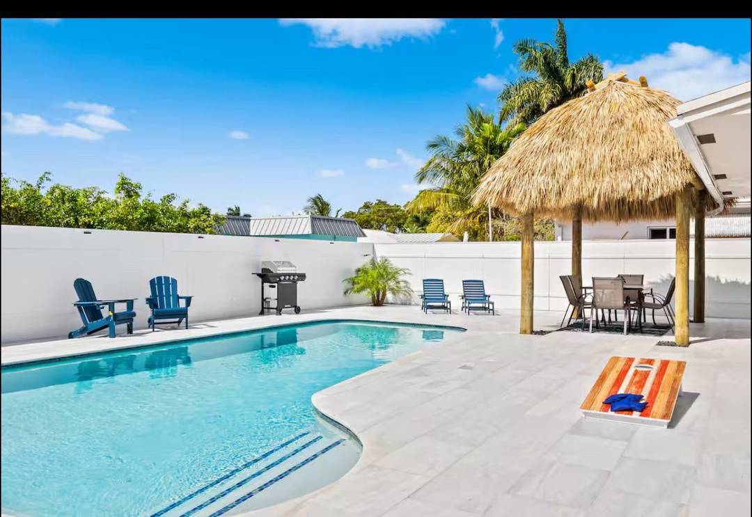 Welcome to Paradise. Amazing east Dania Beach Pool Home ready for your enjoyment.