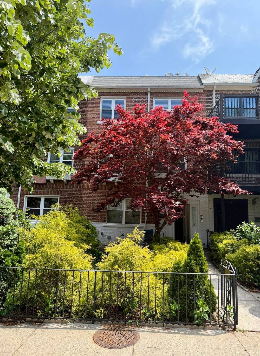 This property has been thoughtfully updated, allowing the next owner to move in without the need for renovations.