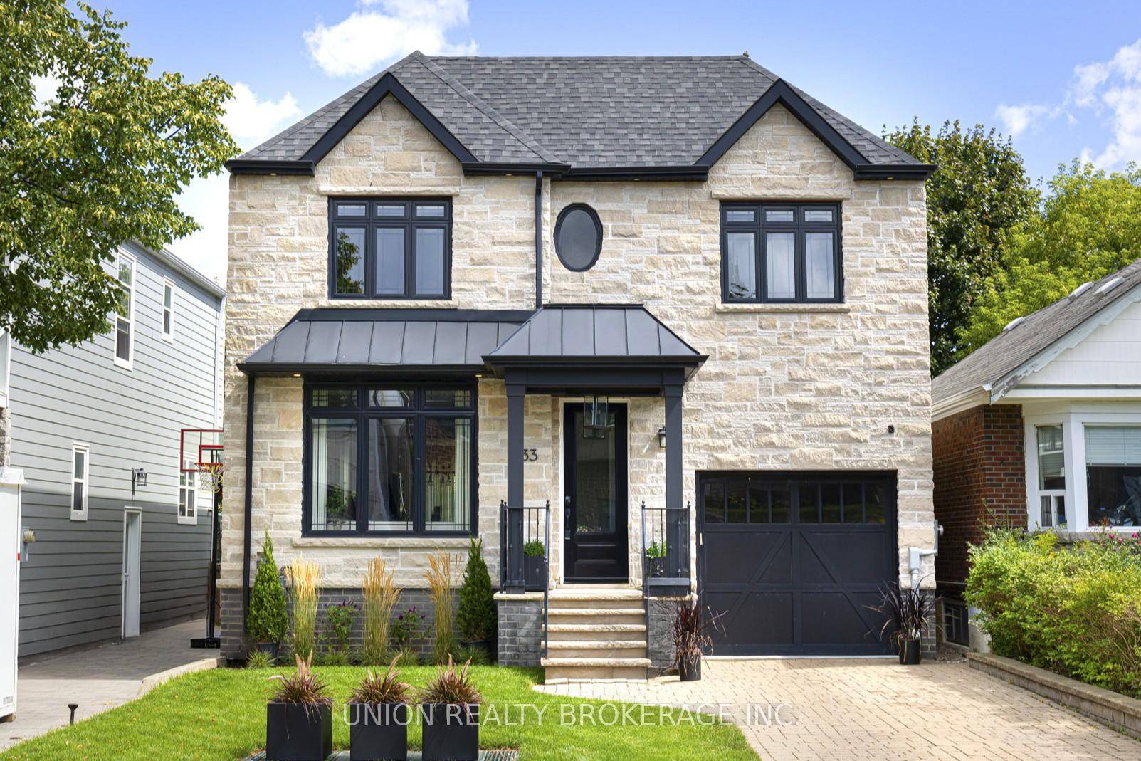 This exquisite custom built home offers approximately 4, 000 sq ft of upscale living space, perfectly situated in the coveted Hunt Club neighbourhood.