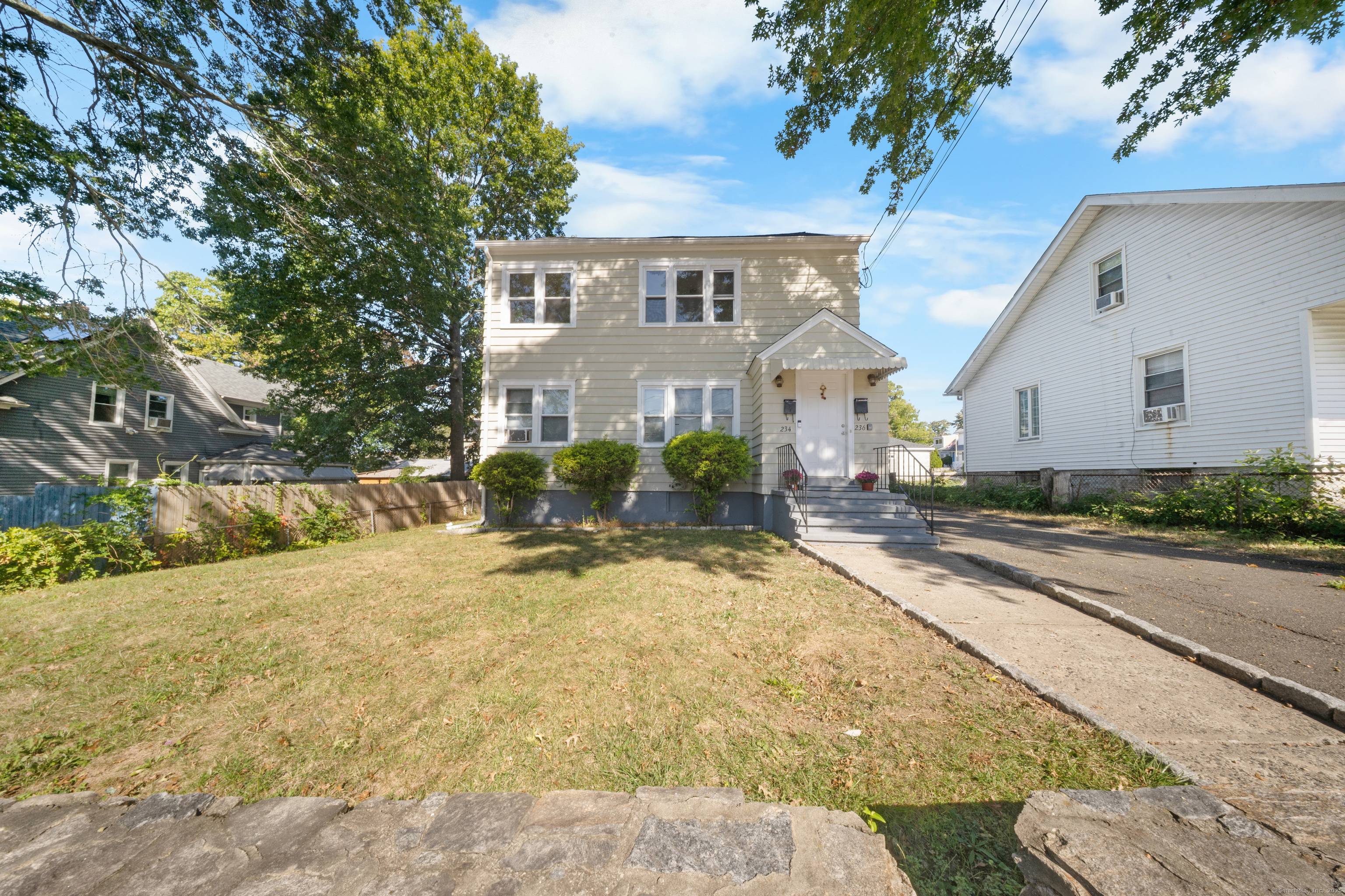 Amazing investment opportunity in Bridgeport !