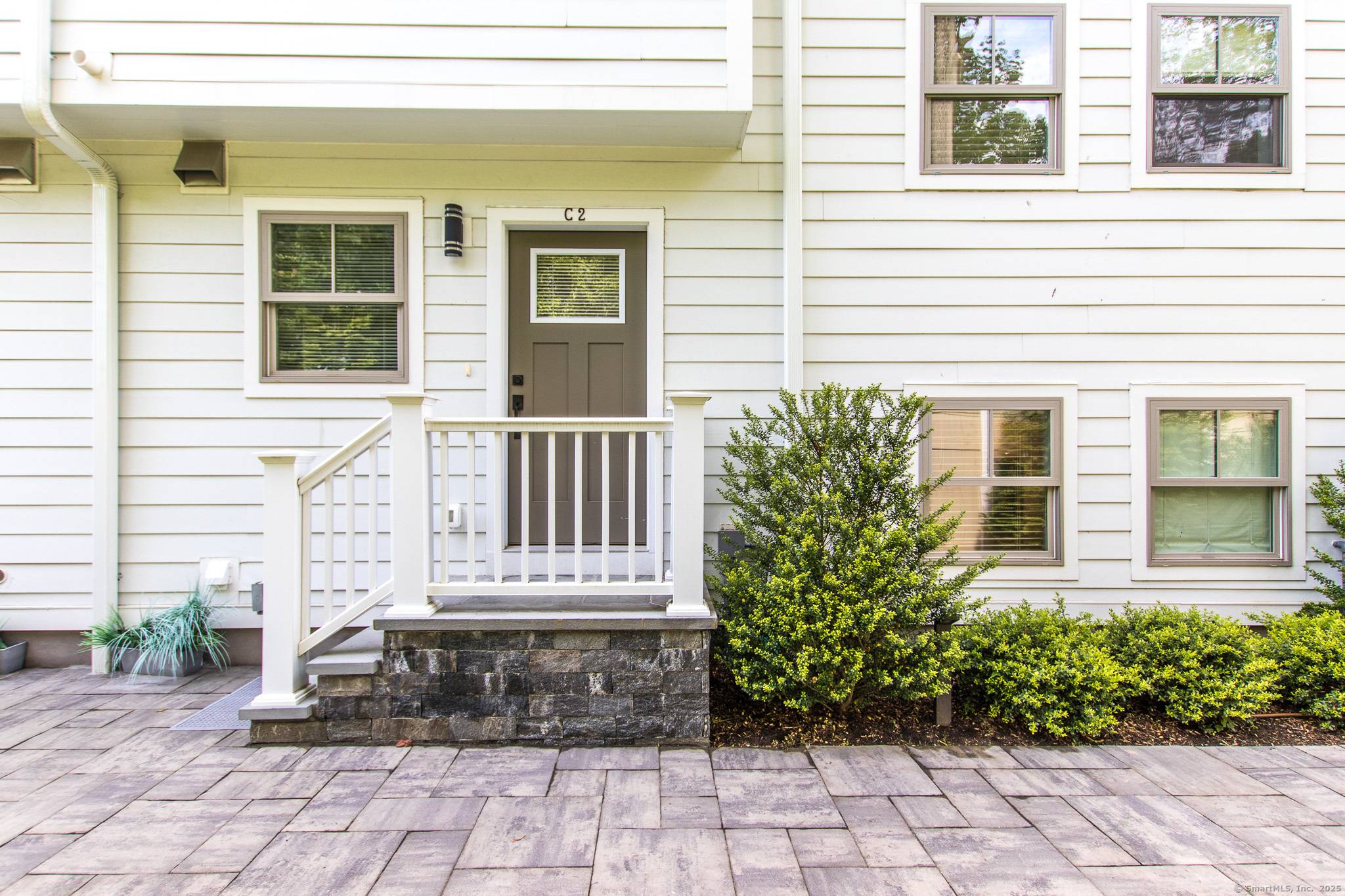 Newly built spacious townhome in the heart of East Norwalk.