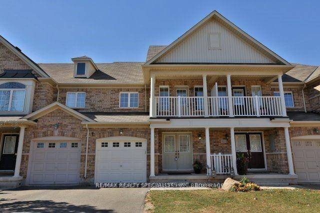 Gorgeous Well Kept House In Very High Demand Alton Village, Open Concept Main Lvl W New Hand Scraped Hardwood Floor, Upgraded Eat In Kitchen W Expresso Cabinets S Steel Appls, ...