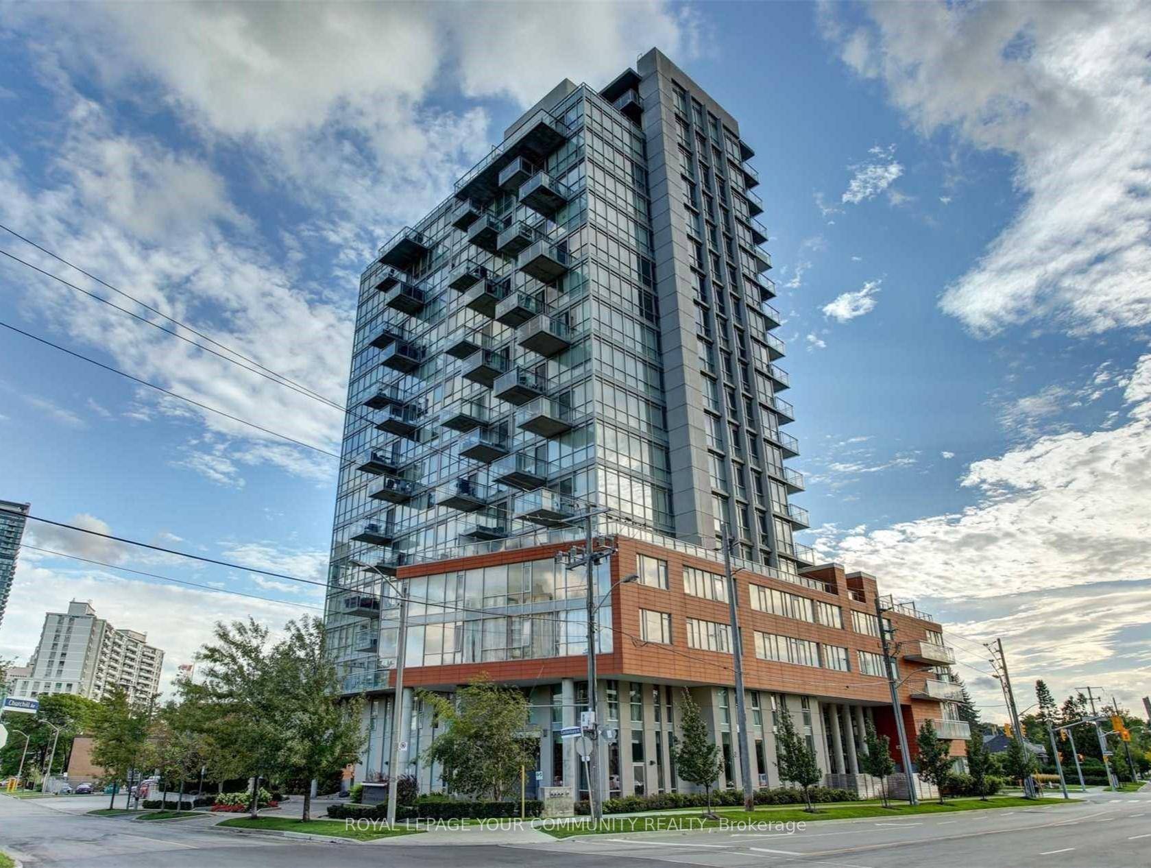 Gorgeous 2 BR Unit in High Demand Willowdale Area.