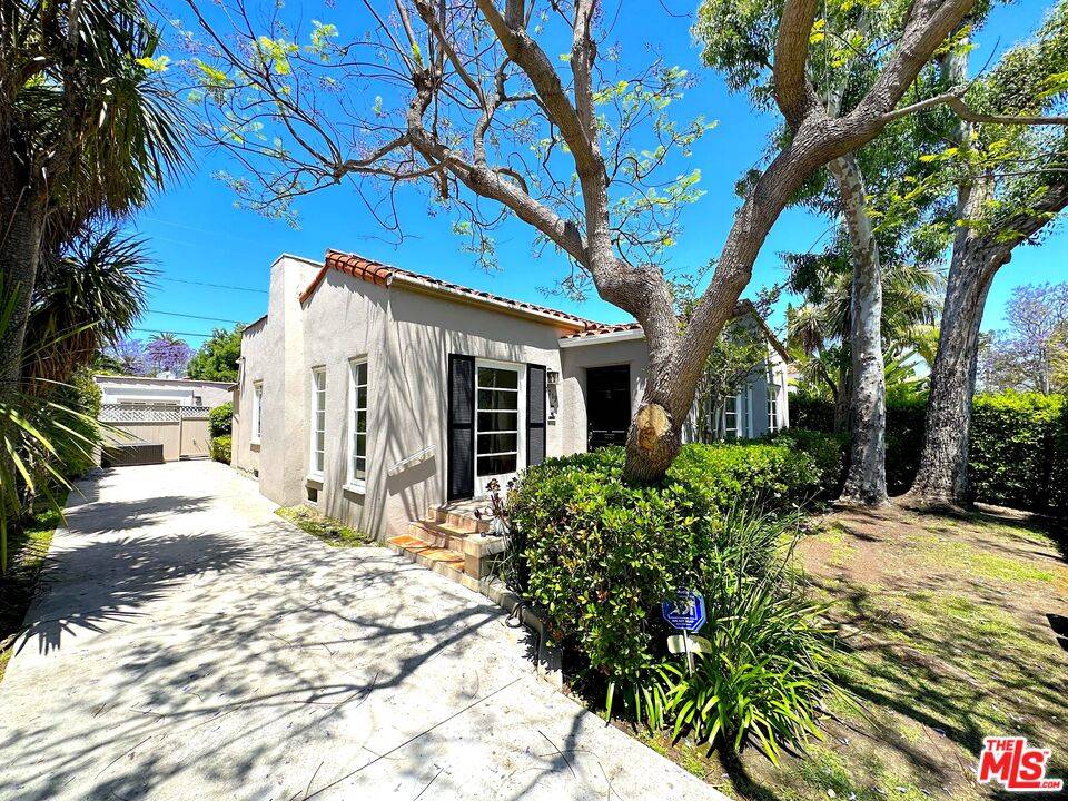 9019 Rosewood Ave 3BR Beverly Grove La