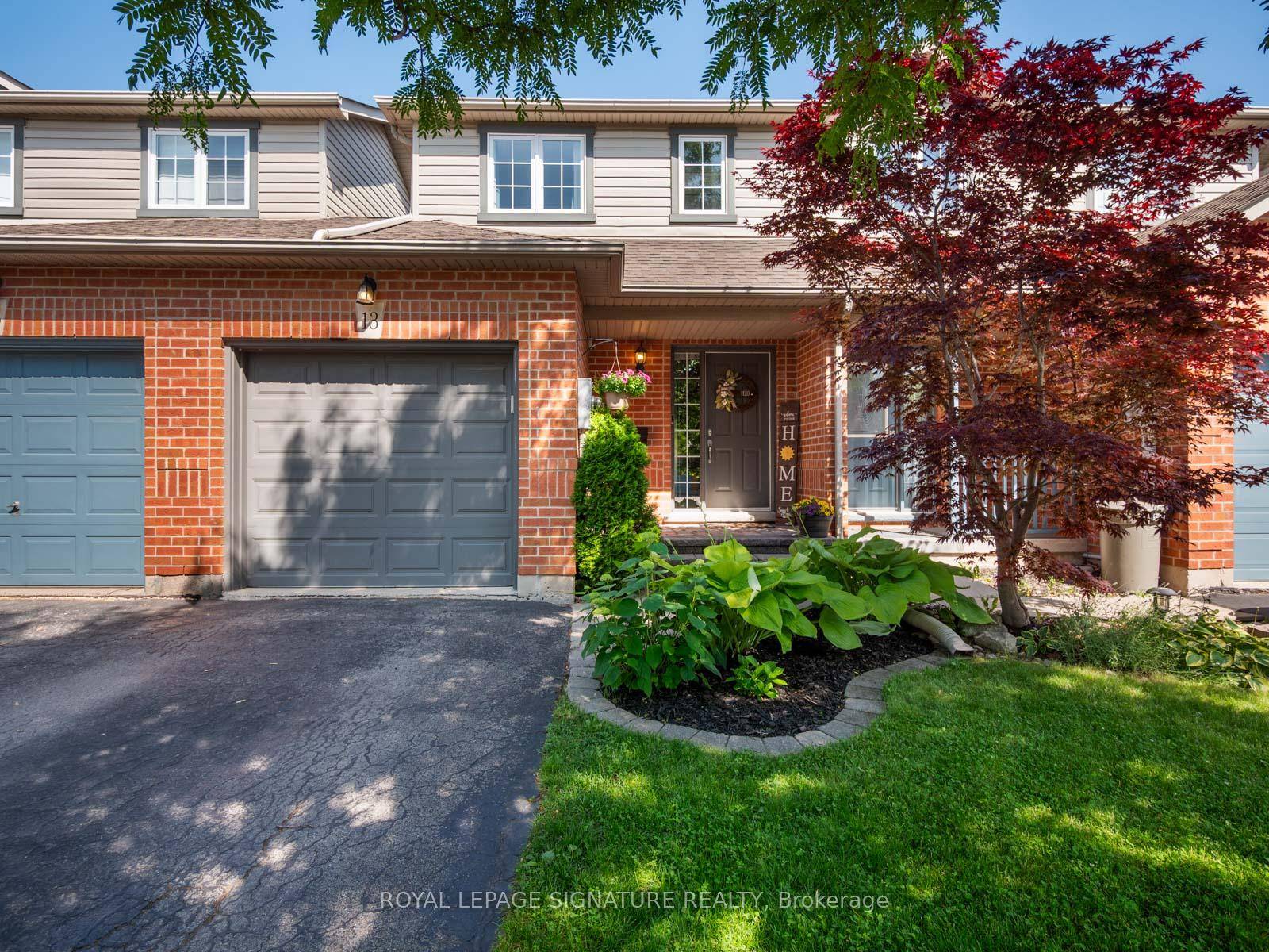 Charming Freehold Townhome nestled on a family friendly court in Waterdown.