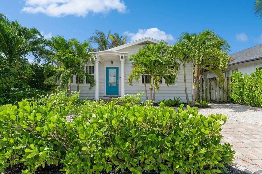 Beautifully renovated charming cottage, 3 br 2 bath, excellent opportunity or rental property.