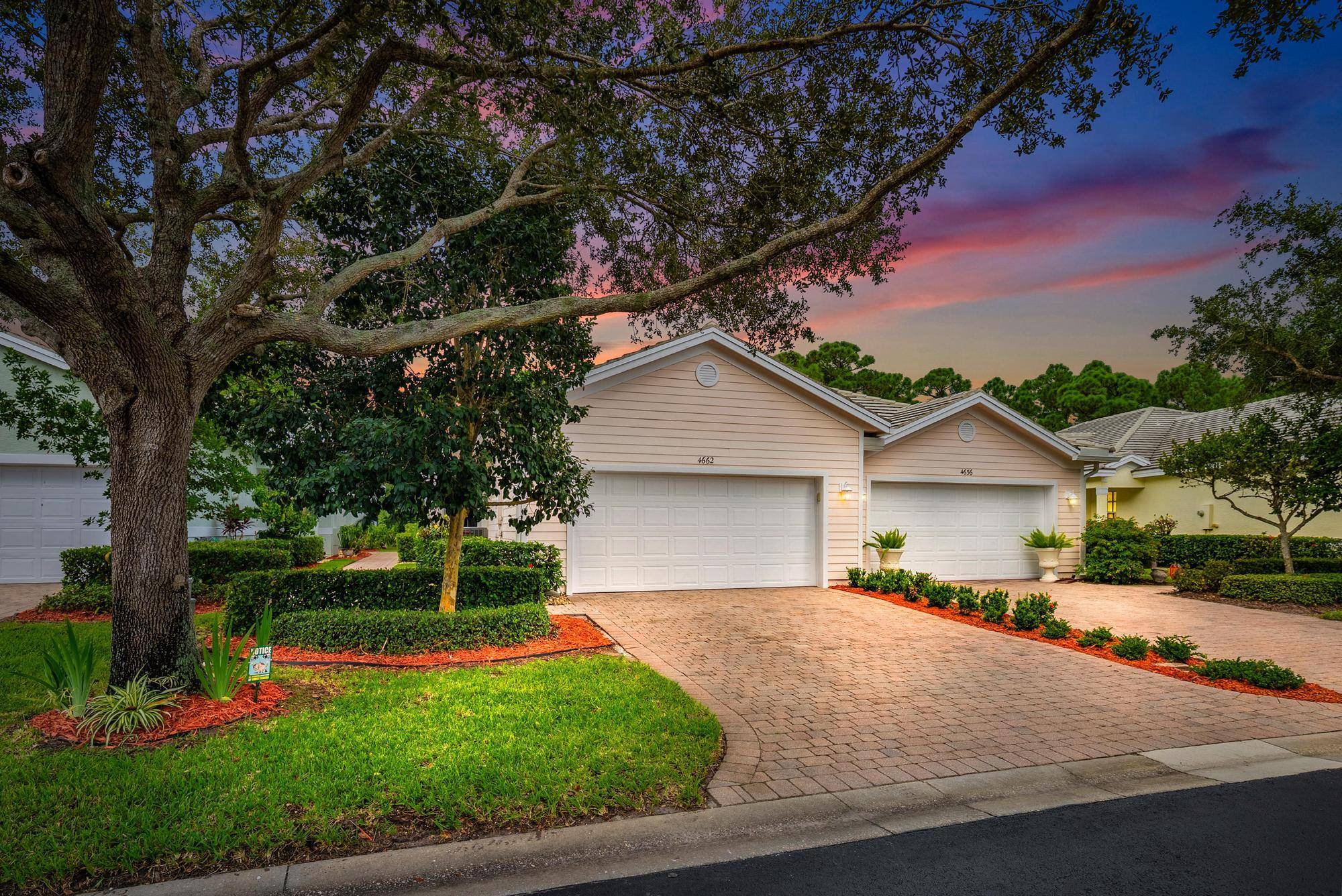 Welcome to 4662 SE Bridgetown Court, a beautifully maintained 3 bedroom, 2 bath villa nestled within the gated community of Willoughby Cay.