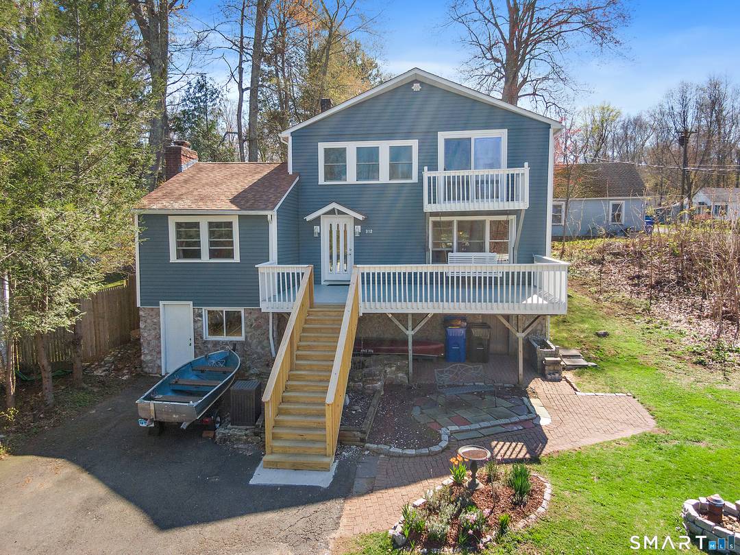Welcome to this charming 3 4 bedroom, 2 full bath home in the desirable Coventry Lake area !
