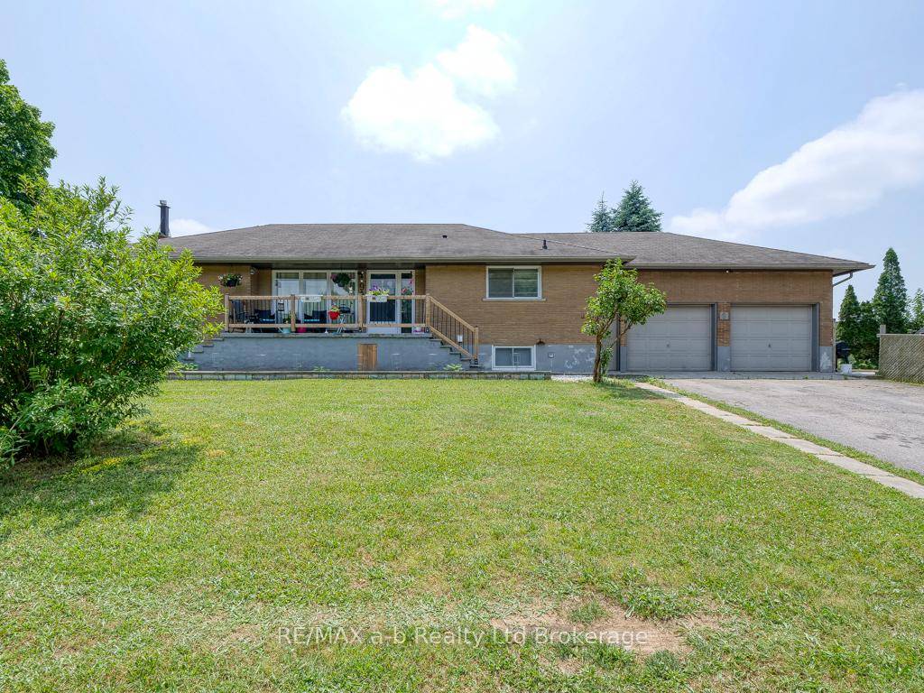 Incredible opportunity for first time home buyers in need of mortgage helper, or ideal for multi generational living, or for those looking for a lucrative investment !