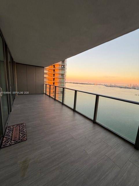 Fantastic 2Beds 2Baths Den, private foyer at Paraiso bay, direct and unobstructed bay front and ocean views.