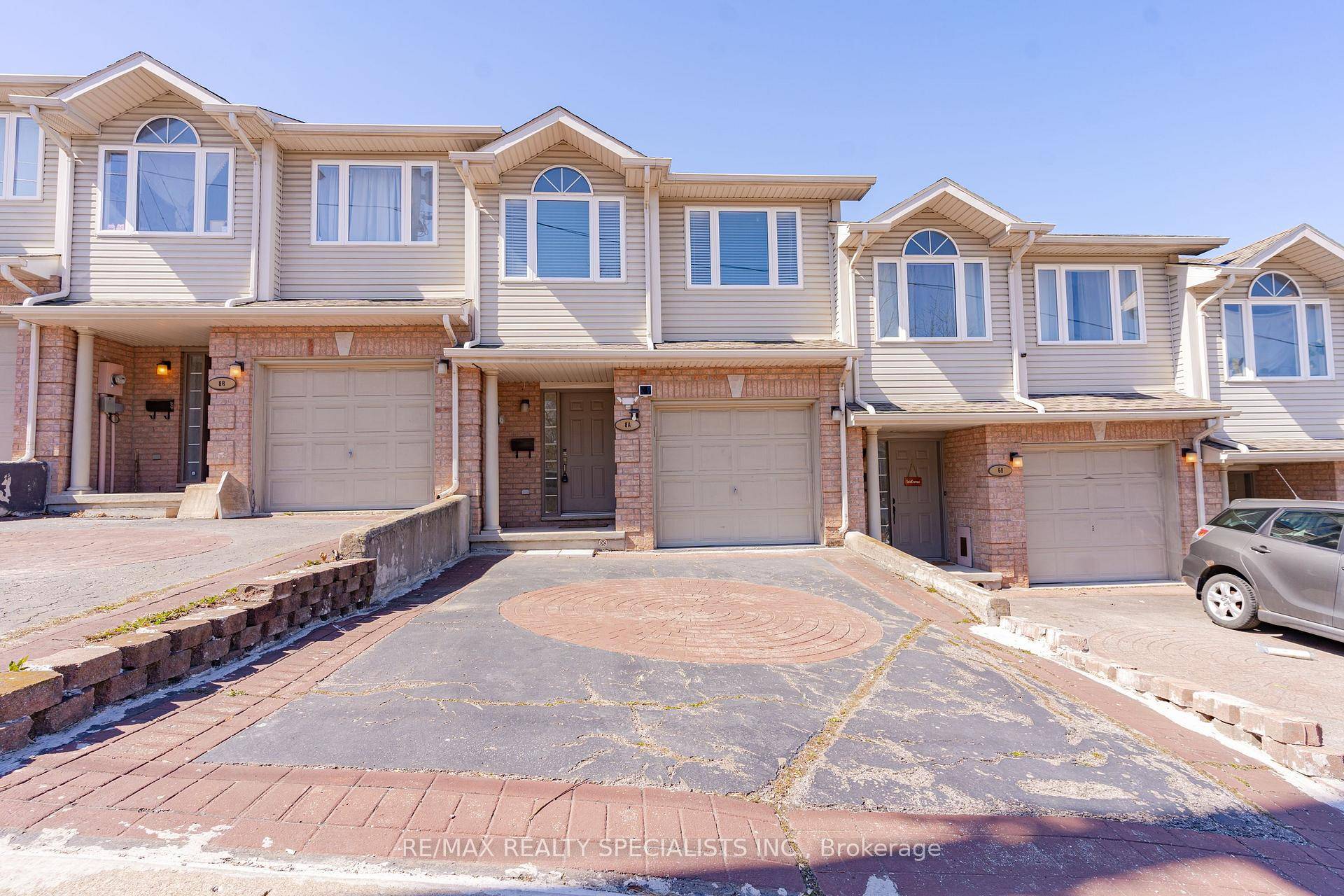 Welcome to 8A Hainer Street, a bright and well kept freehold townhome that checks all the boxes 3 1 bedrooms, 3 baths, a finished walk out basement, and parking for ...