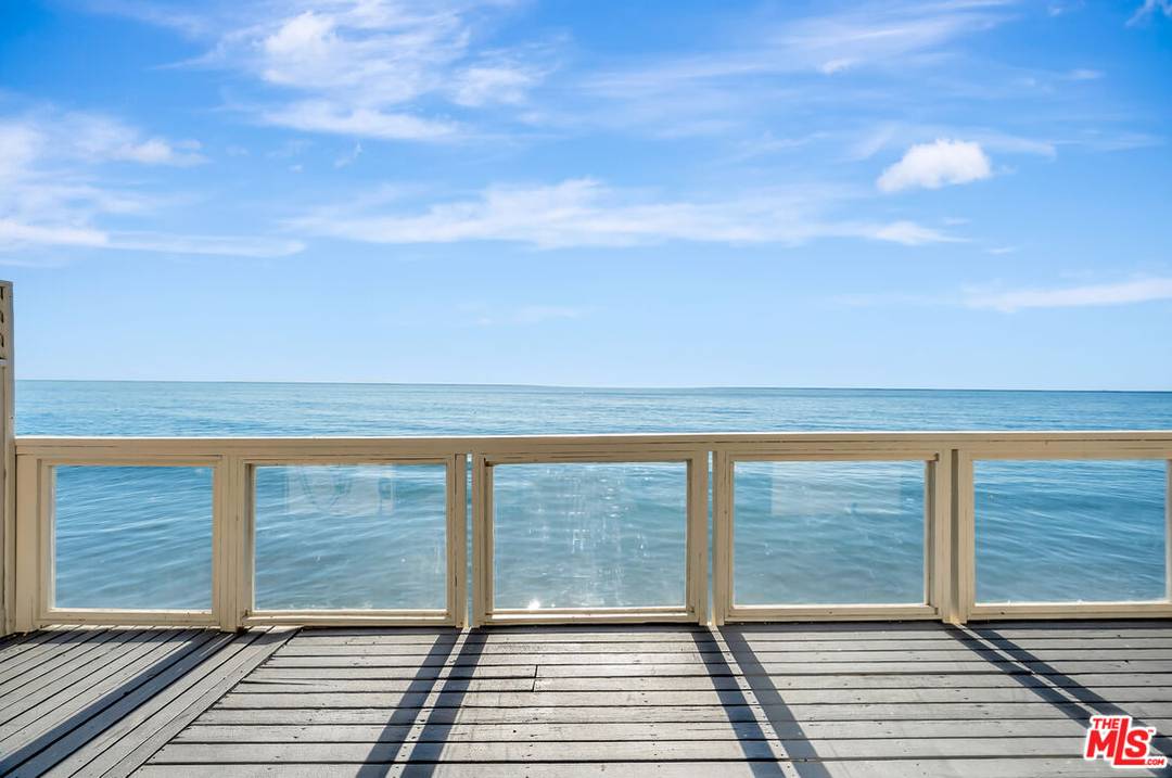 25330 west  Malibu Rd 1BR Malibu La