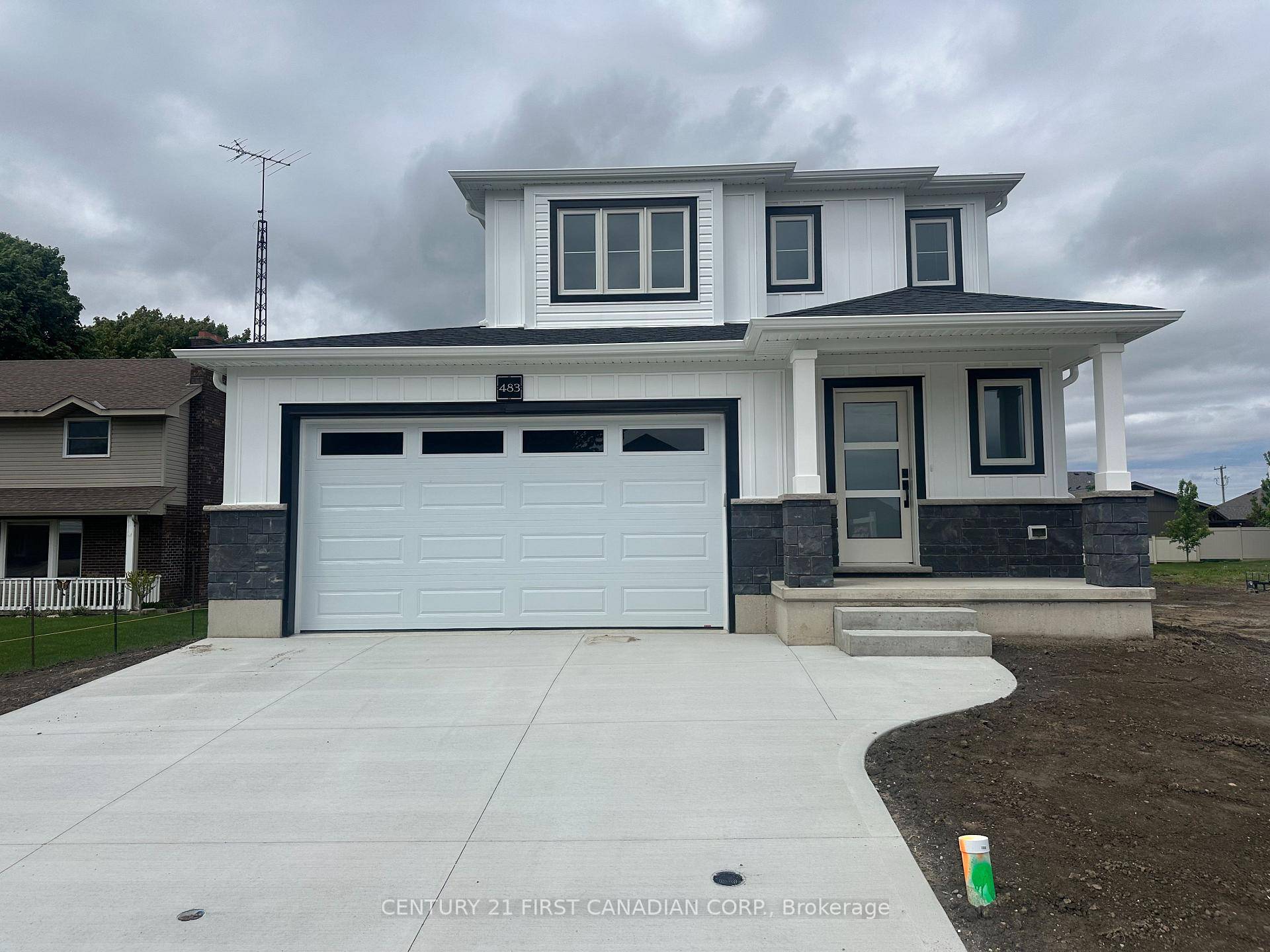 MOVE IN READY ! The 'Tysen' model by Parry Homes Inc.