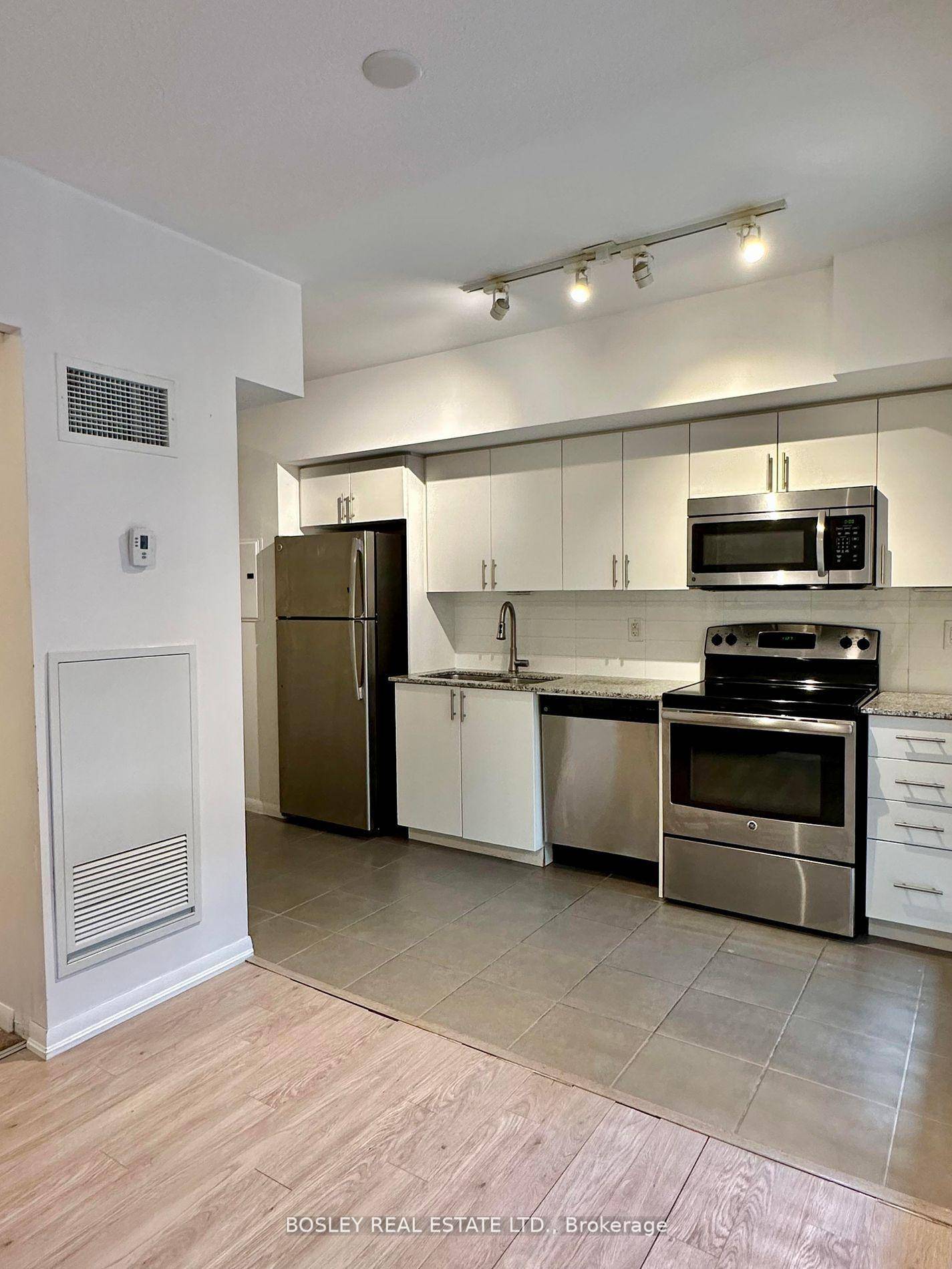 Welcome to the Treviso 2 Condominium !