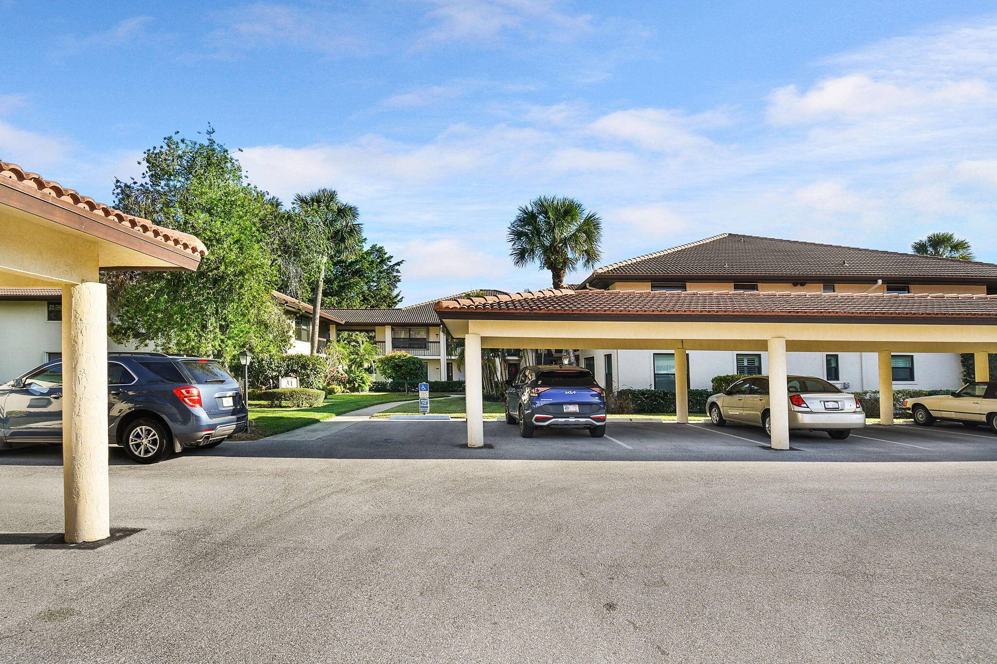 SOUTH RIVER Nicely renovated, first floor, corner unit with preserve views.