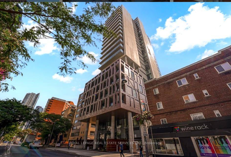 Step into one of the most sought after floor plans in this new luxury building a spacious amp ; unique version of the 03 model with an expansive 644 sq ...