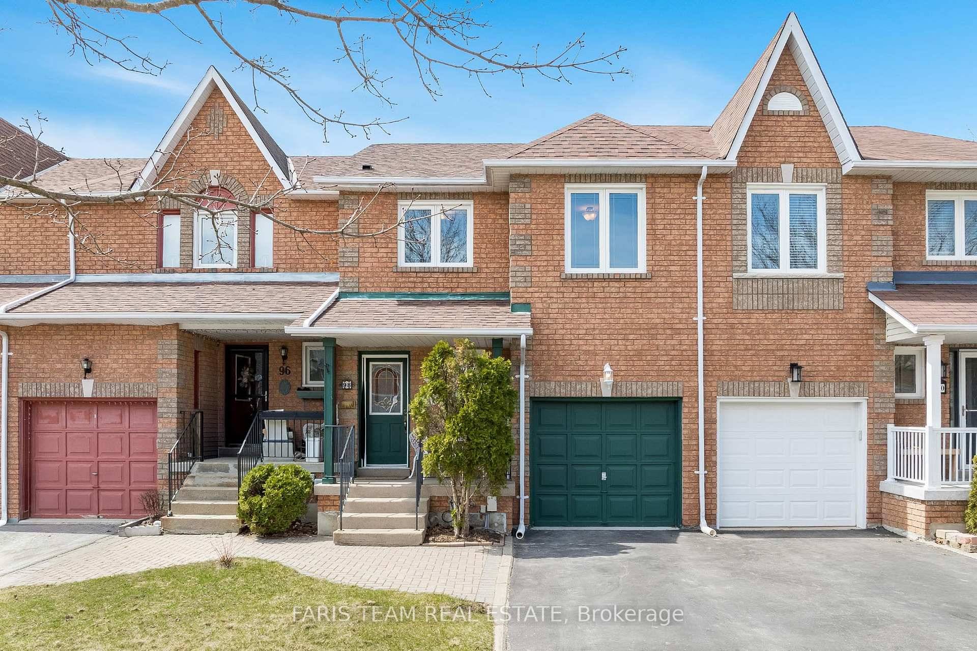 Top 5 Reasons You Will Love This Home 1 Charming townhome settled in a peaceful Holly neighbourhood with a private backyard setting and only one detached home beside it, offering ...