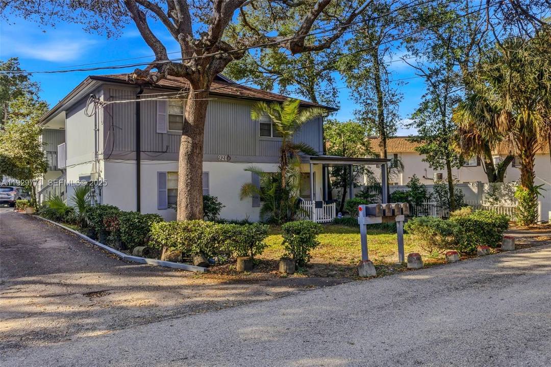 Prime Investment Opportunity Two Updated Fourplexes in Terrace Park Offered at 1, 500, 000, this multifamily package includes two well maintained fourplexes at 9208 9210 N Connechusett Rd, Tampa, which ...