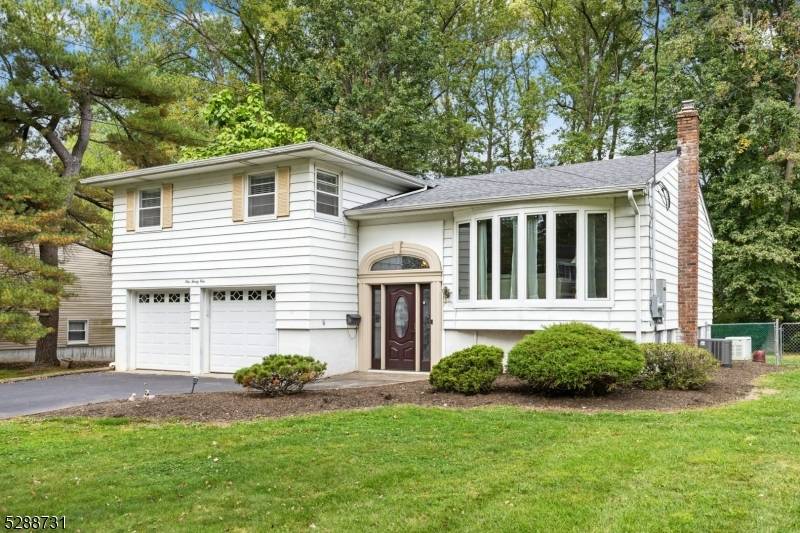 Well Maintained and Spacious Split Level Home !