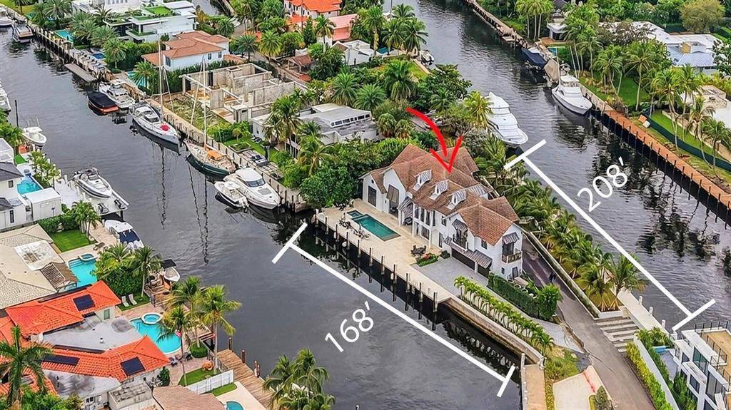 Available for Lease ! Create your own private luxury marina environment just off Las Olas !