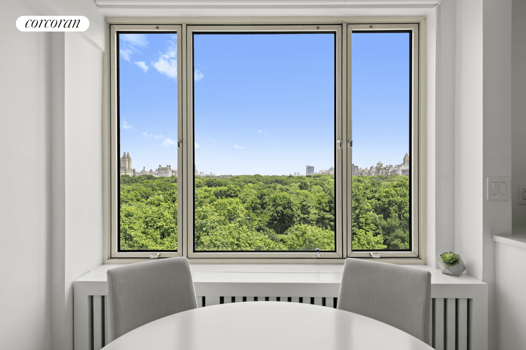 Wake up above the center of Central Park, crowned by Manhattan's great, pre war buildings and newest towers.