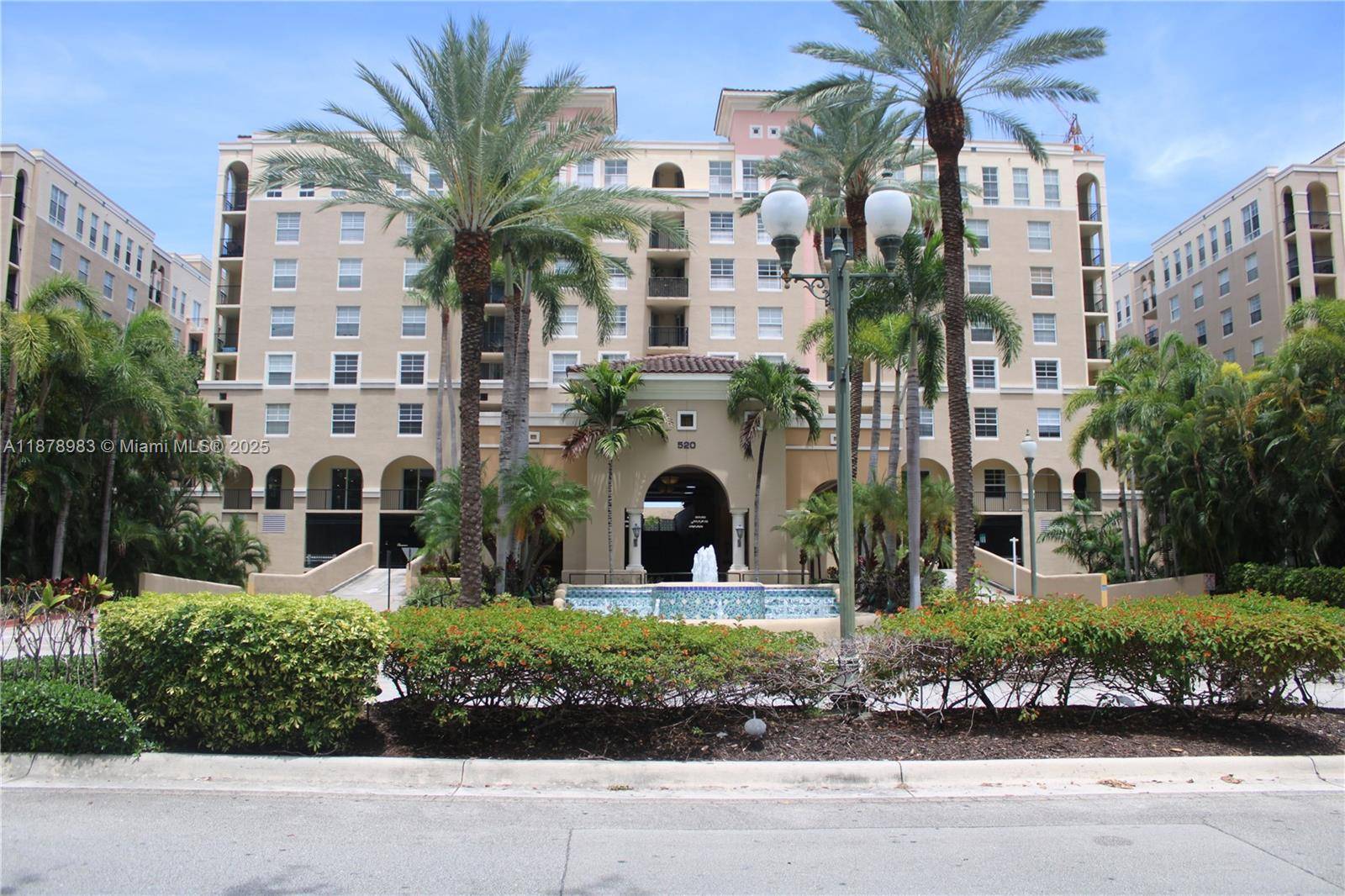 Don t miss this opportunity to live in luxury and convenience in one of Fort Lauderdale s most sought after locations !