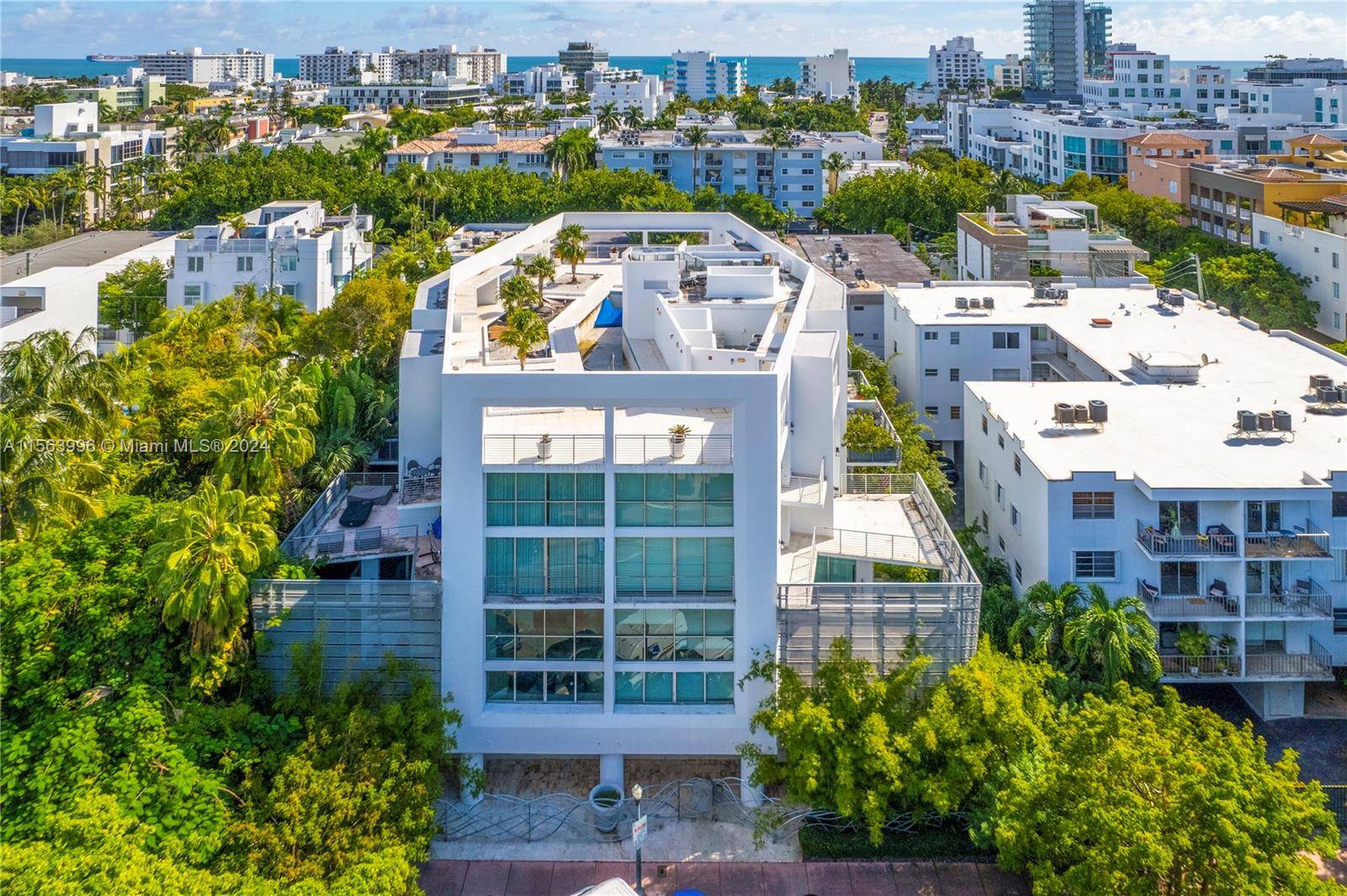 Experience luxury in the heart of Miami Beach with this renovated 1 bedroom, 1.