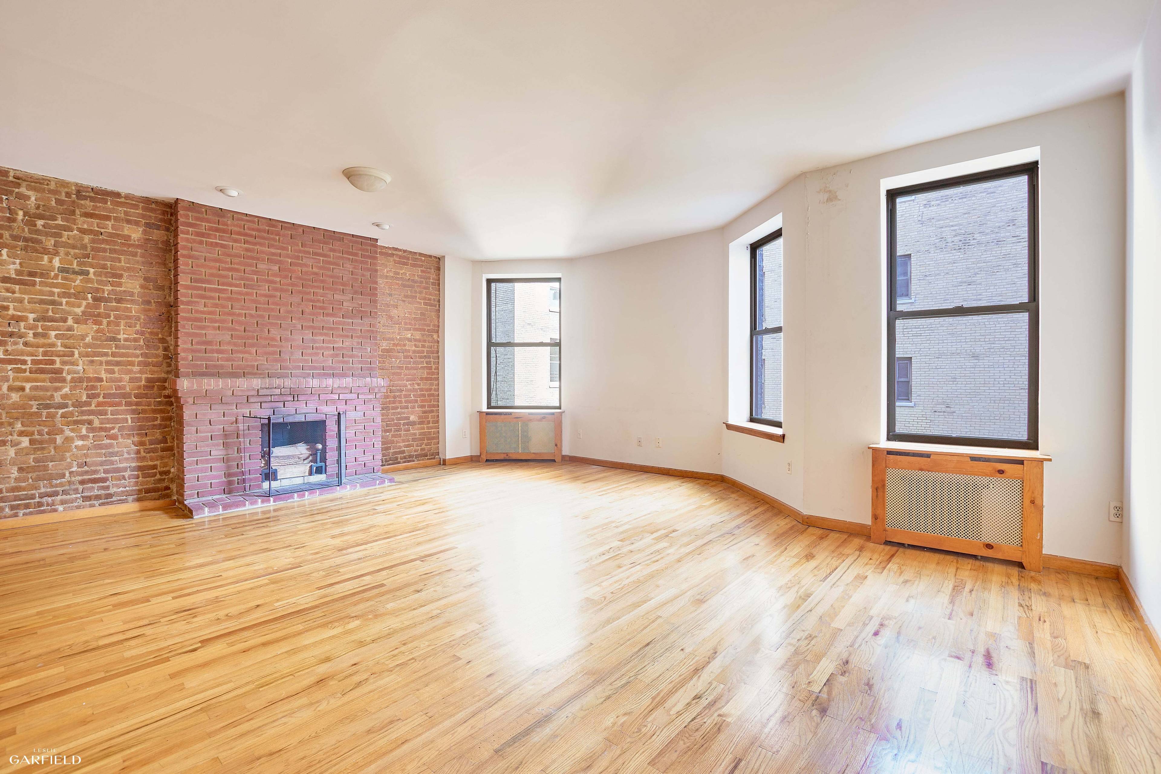 323 West 89th Street is a Renaissance Revival style townhouse designed by renowned architect C.
