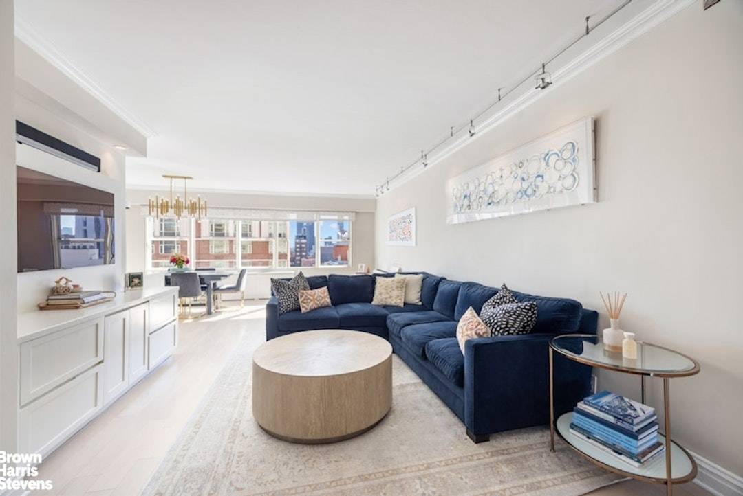 Experience effortless living in this beautifully renovated and sun bathed 3 bedroom, 3 bathroom home, with exceptionally low monthly maintenance that includes all utilities.