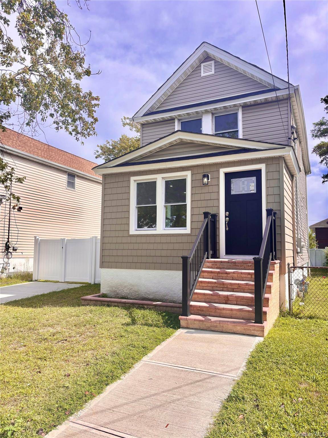 Charming 4 Bedroom, 2 Bathroom Home Fully Renovated and Move In Ready !