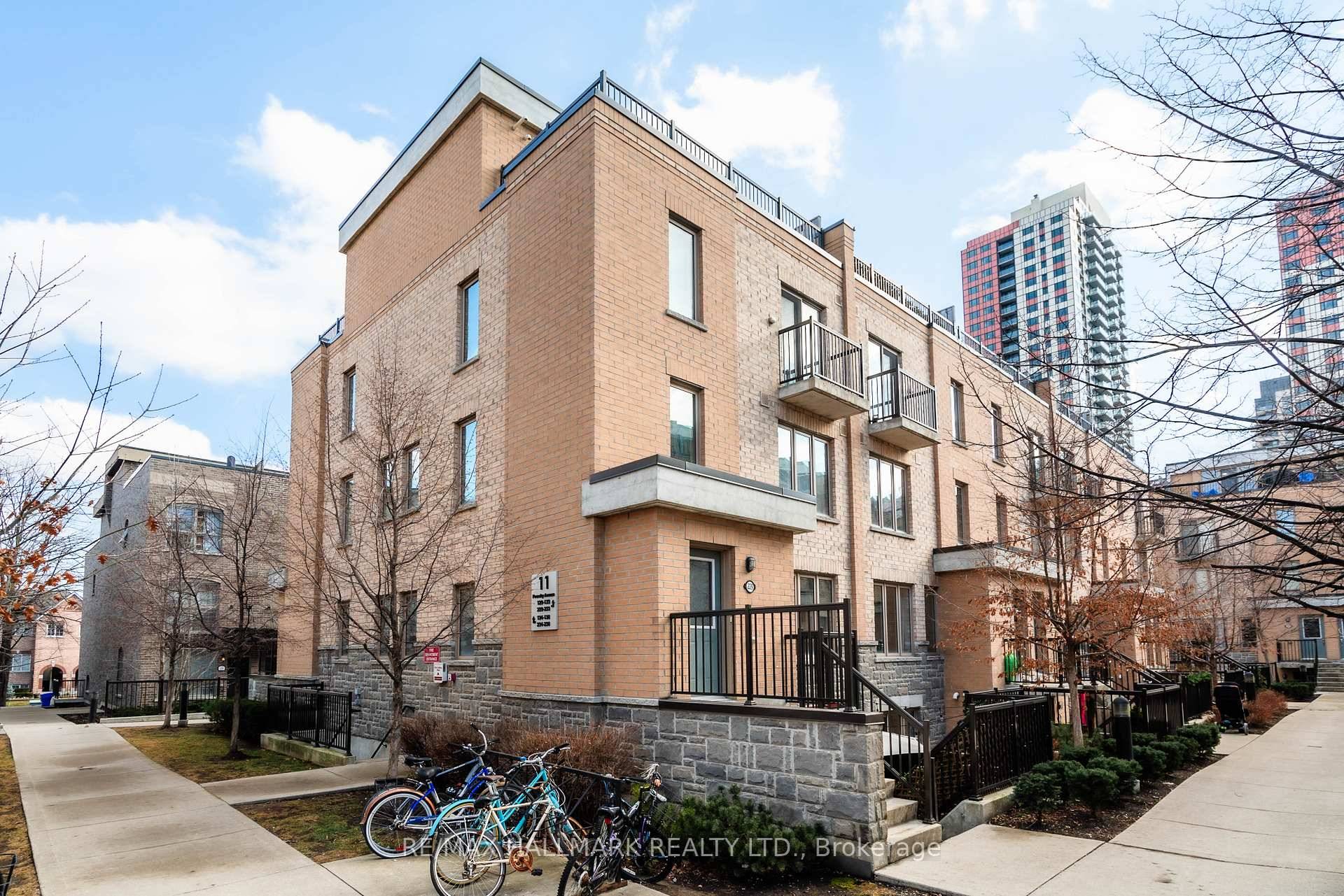 Priced to sell ! Stunning end unit townhouse offering elegance and comfort.