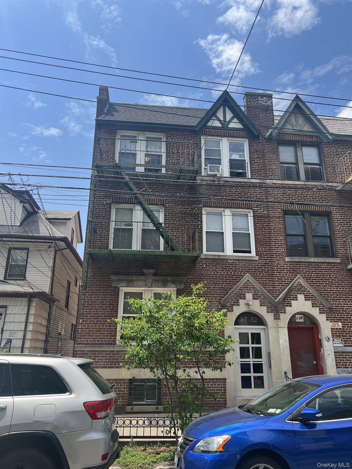 Fantastic Investment Opportunity in Richmond Hill !
