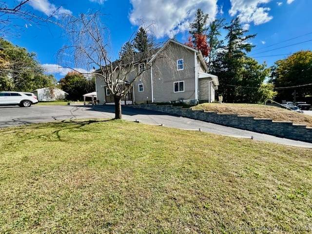 Beautiful single family custom remodeled colonial home with 3534 SQ.