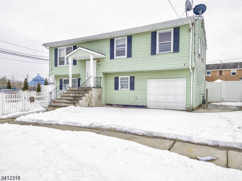 Mercer St Carteret Boro New Jersey Single-Family