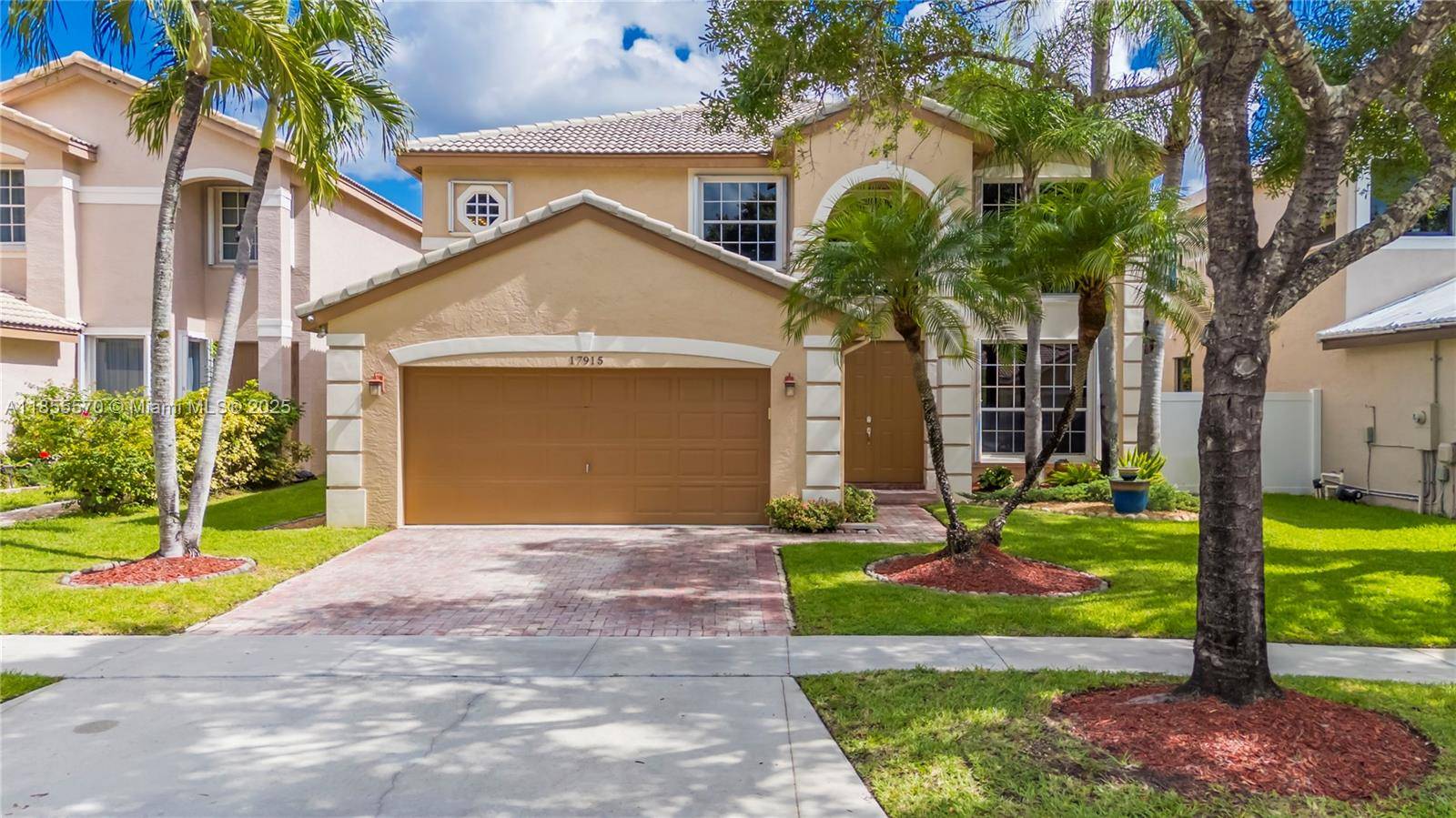 Welcome to this lovely 4 bedroom, 3 bathroom home in the desirable Marina Isles section of the guard gated Silver Lakes community.