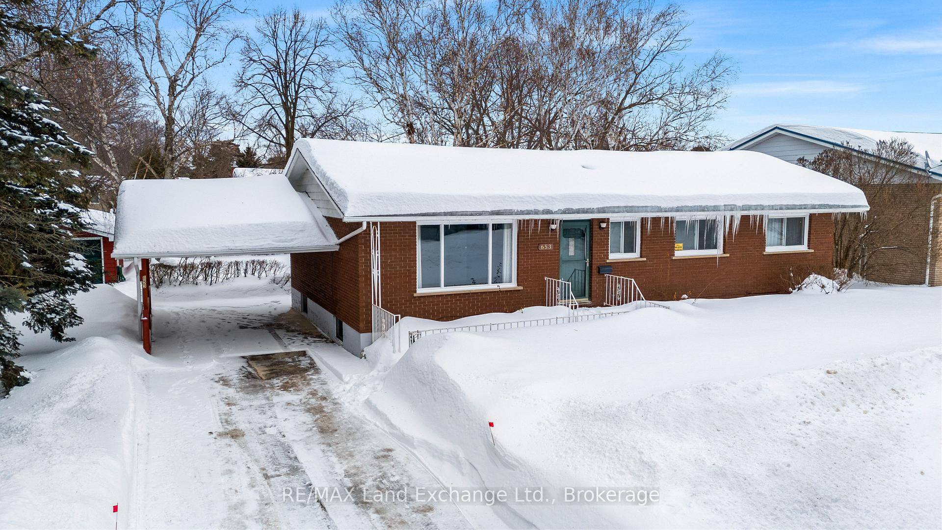 Charming, 1356 square foot, 4 bedroom bungalow with endless potential !