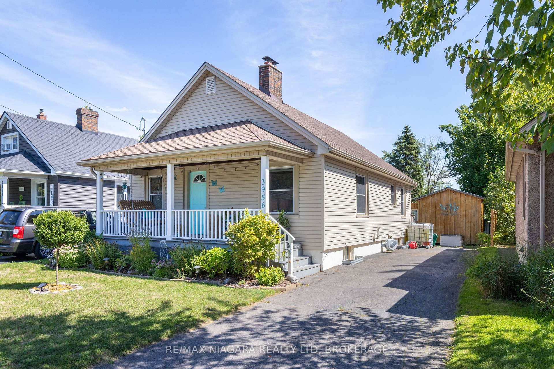 STAMFORD CENTRE BUNGALOW !