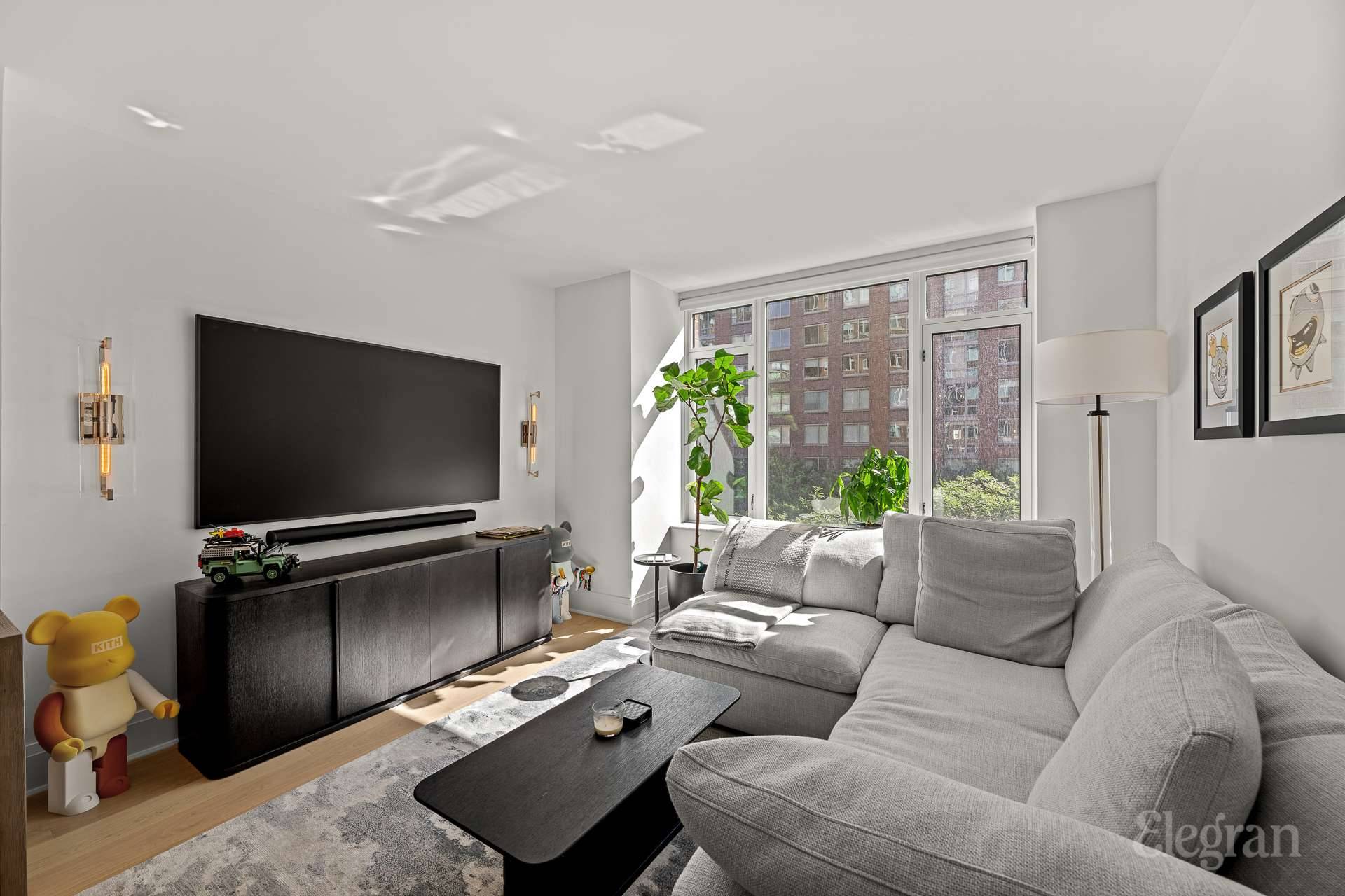 Welcome to Tribeca Green Luxury Waterfront Living 210 Warren Street, Residence 6D Condop Designed by Robert A.