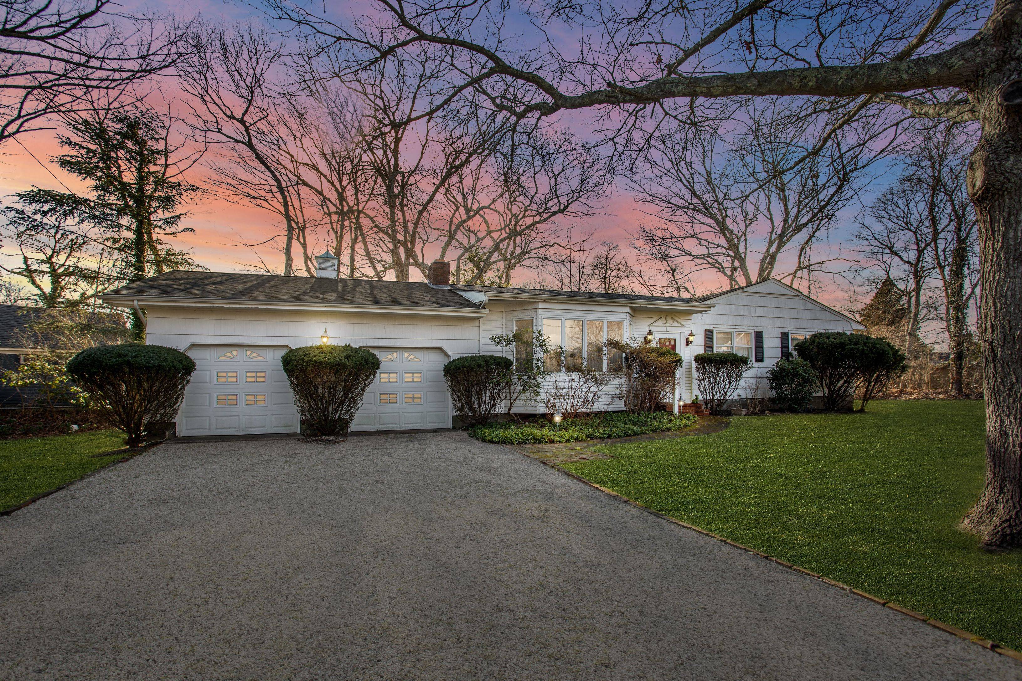 Westhampton Beach Gem off Sunset