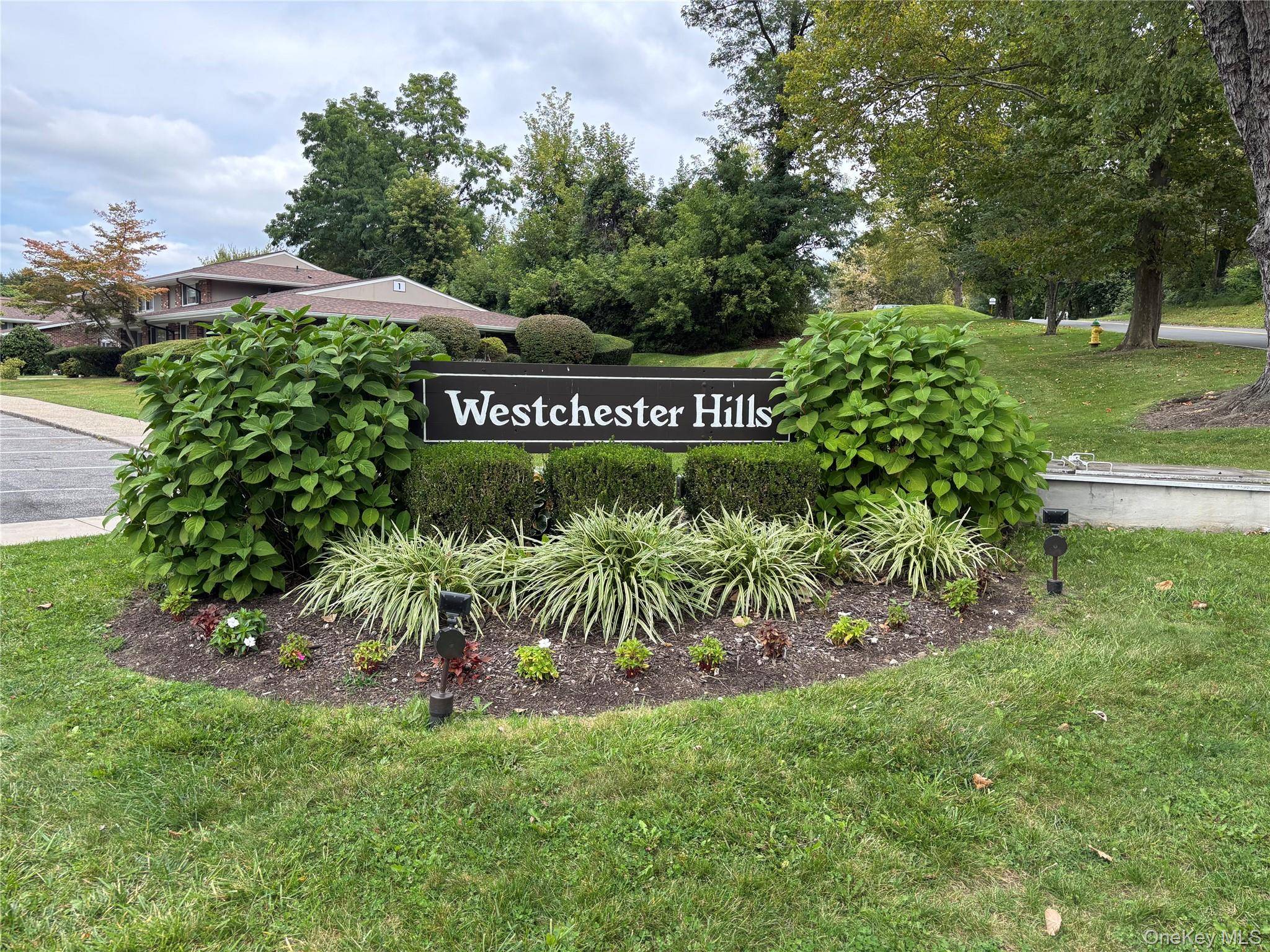 Largest unit type in the condo, this End unit townhouse formerly a 4 bedroom is lovingly maintained and located in desirable Westchester Hills Condominium.