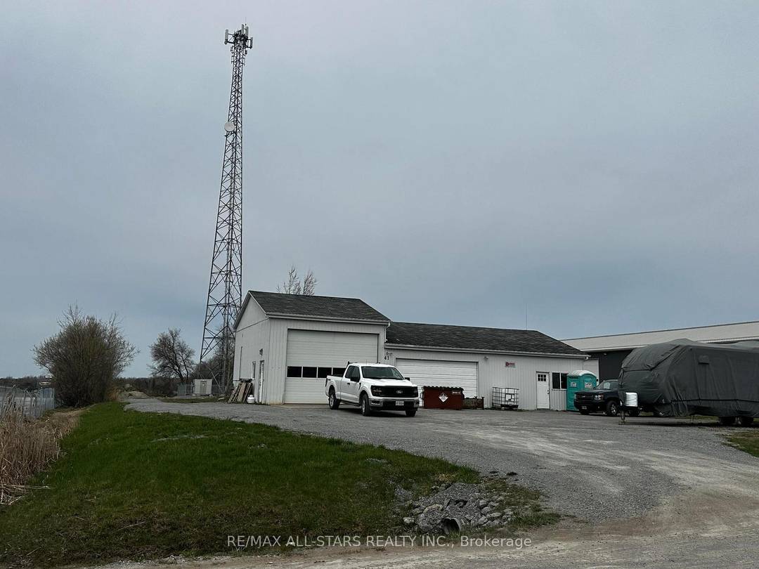 Unique industrial investment opportunity in Port Perry's North Port Industrial Park, 3 minutes to Highway 12 7, 18 minutes to Highway 407, 26 minutes to Highway 401 ; 36 minutes ...