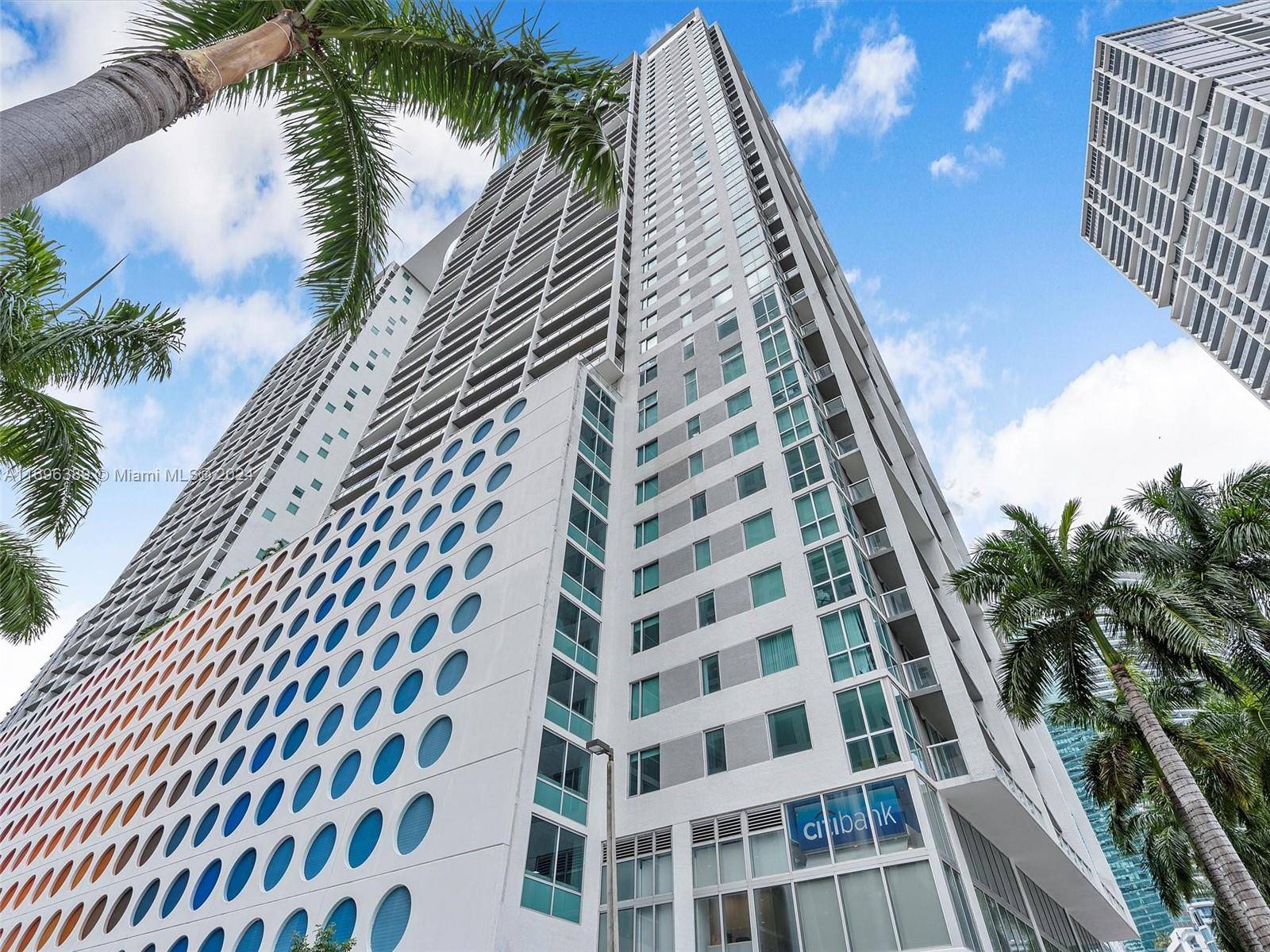 Welcome to 500 Brickell unit 1610, centrally and strategically located in the heart of Brickell !